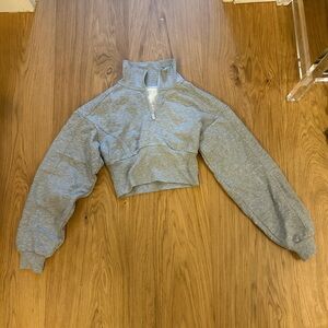 ALO Yoga Gray Cropped Quarter-Zip Pullover